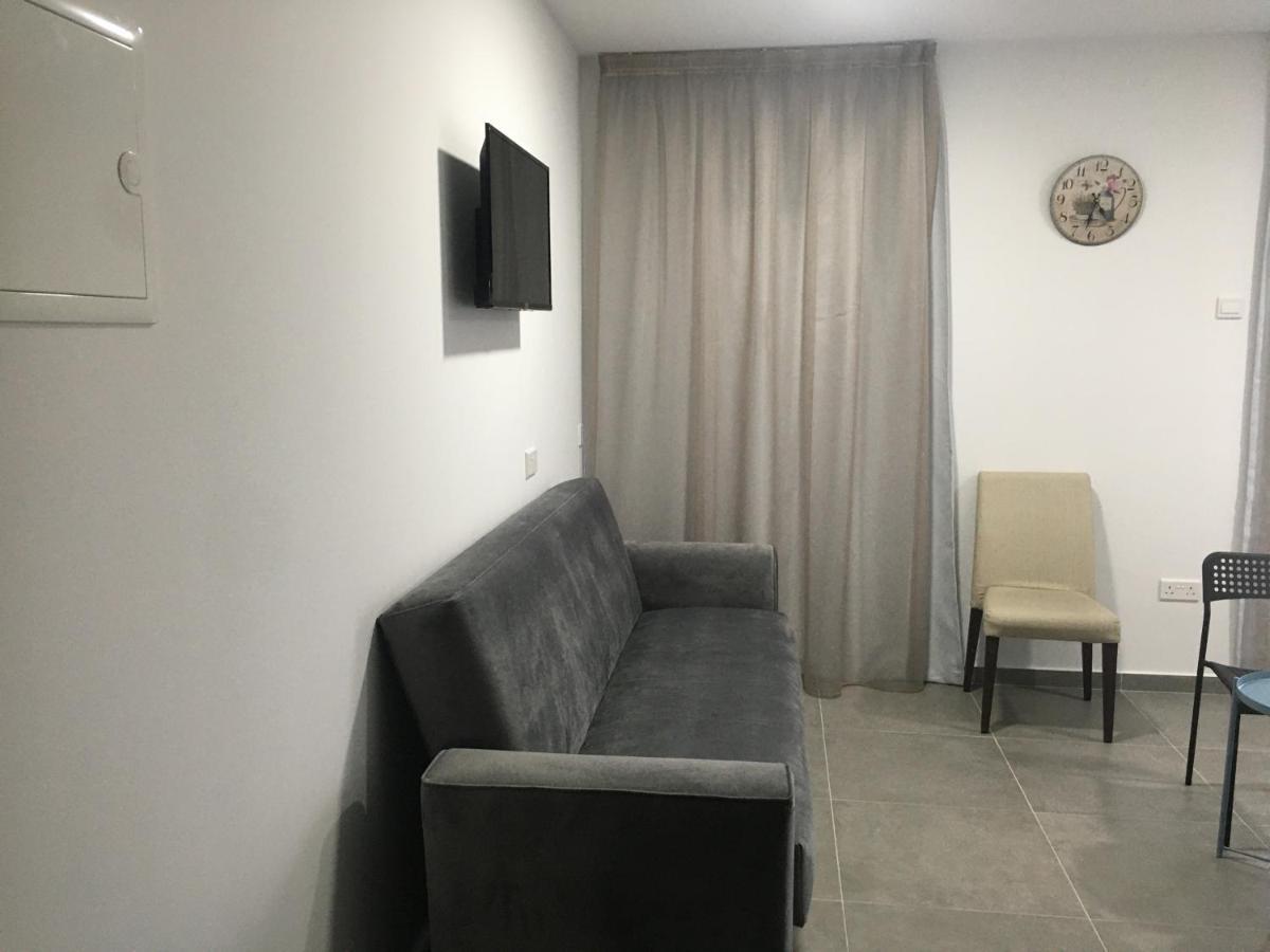Ellenapa Apts & Studios Ayia Napa Exterior foto