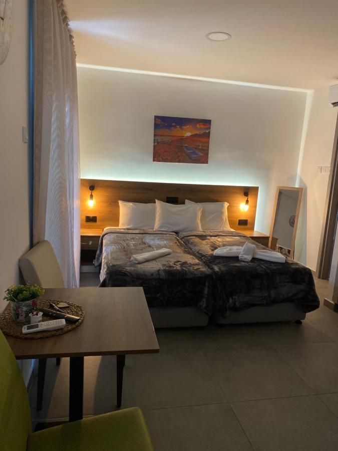 Ellenapa Apts & Studios Ayia Napa Exterior foto